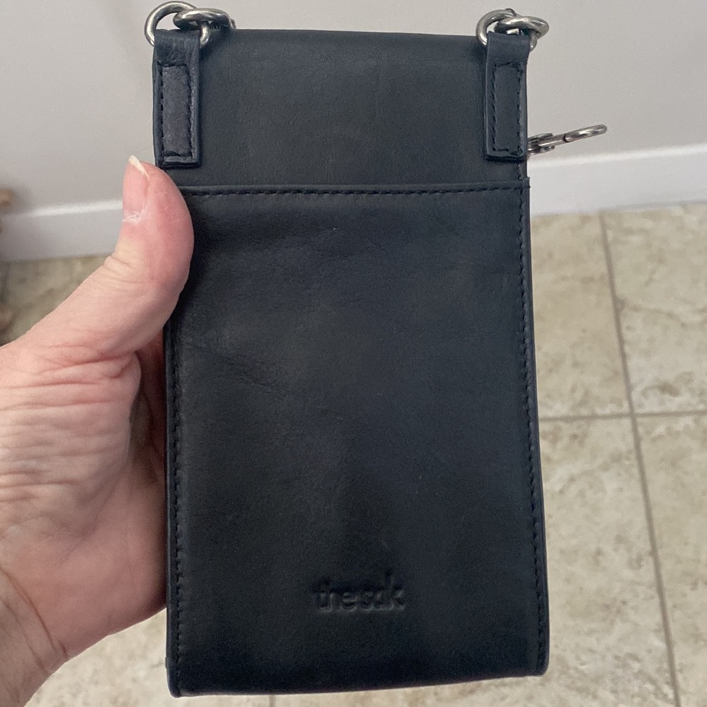 The Sak Small Crossbody Bag/Wristlet. - Picture 9 of 16
